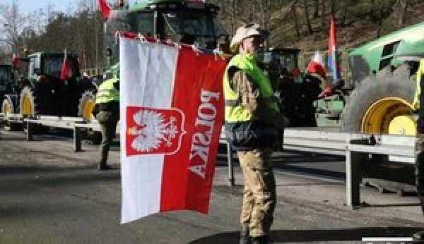 Польські фермери розблокують другий пункт пропуску на кордоні з Україною